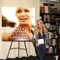 Kristin Chenoweth signs copies of her new album 'Some Lessons Learned' | Picture 75403